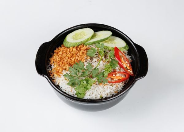  Cơm chiên tỏi 