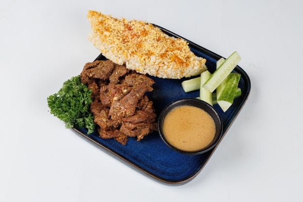  Bò nướng sốt đậu phộng 