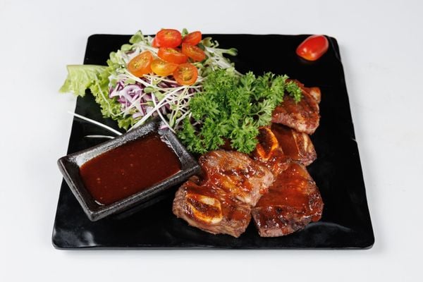  Sườn bò Mỹ nướng 