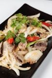  Dồi xào hành gừng 