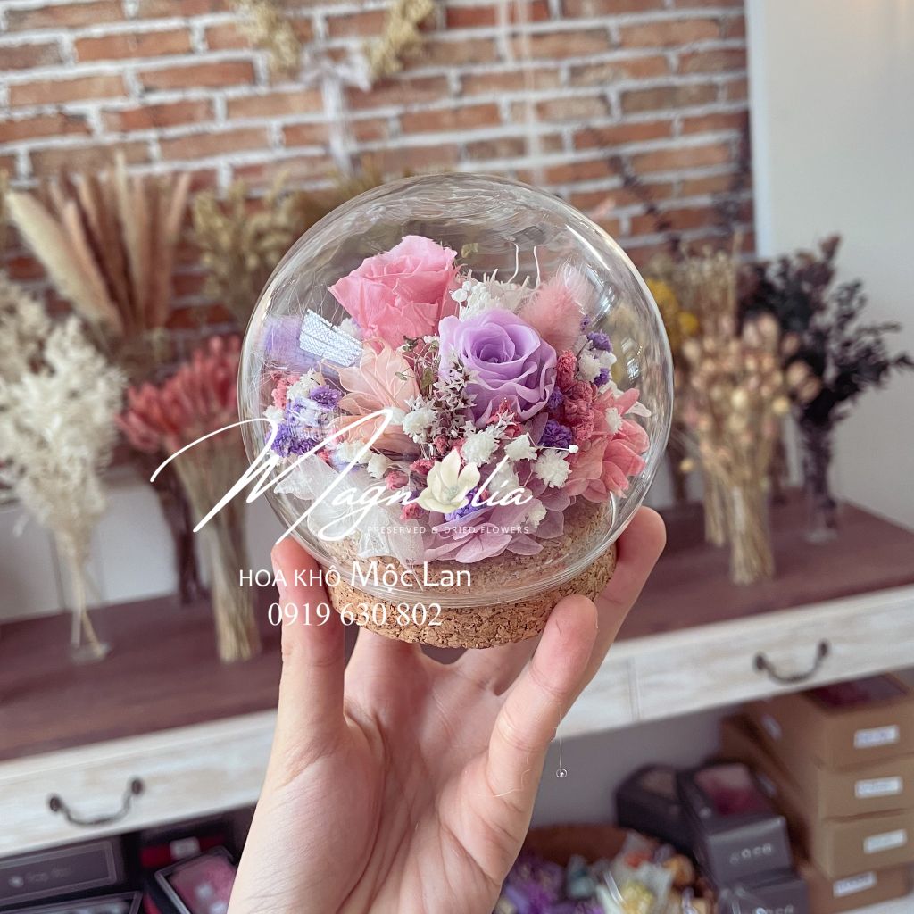 Chụp thủy tinh / Quả cầu thủy tinh hoa hồng khô vĩnh cửu hình cầu (size 10cm)