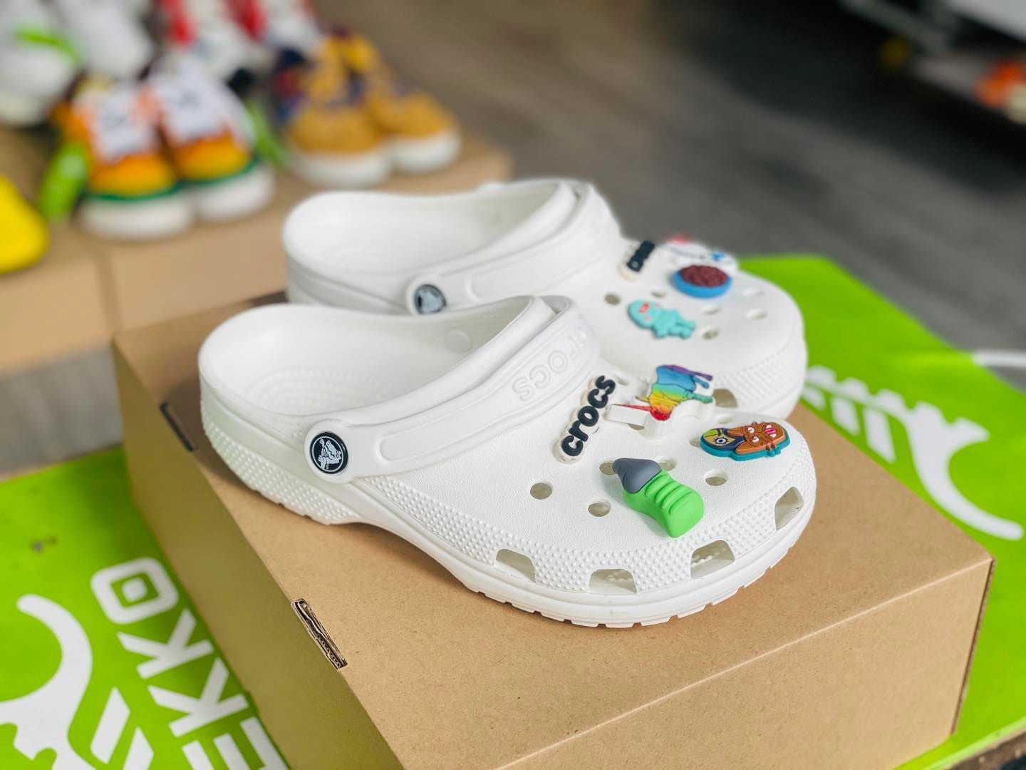 Dép Crocs – Gekko 2hand Sneaker Store