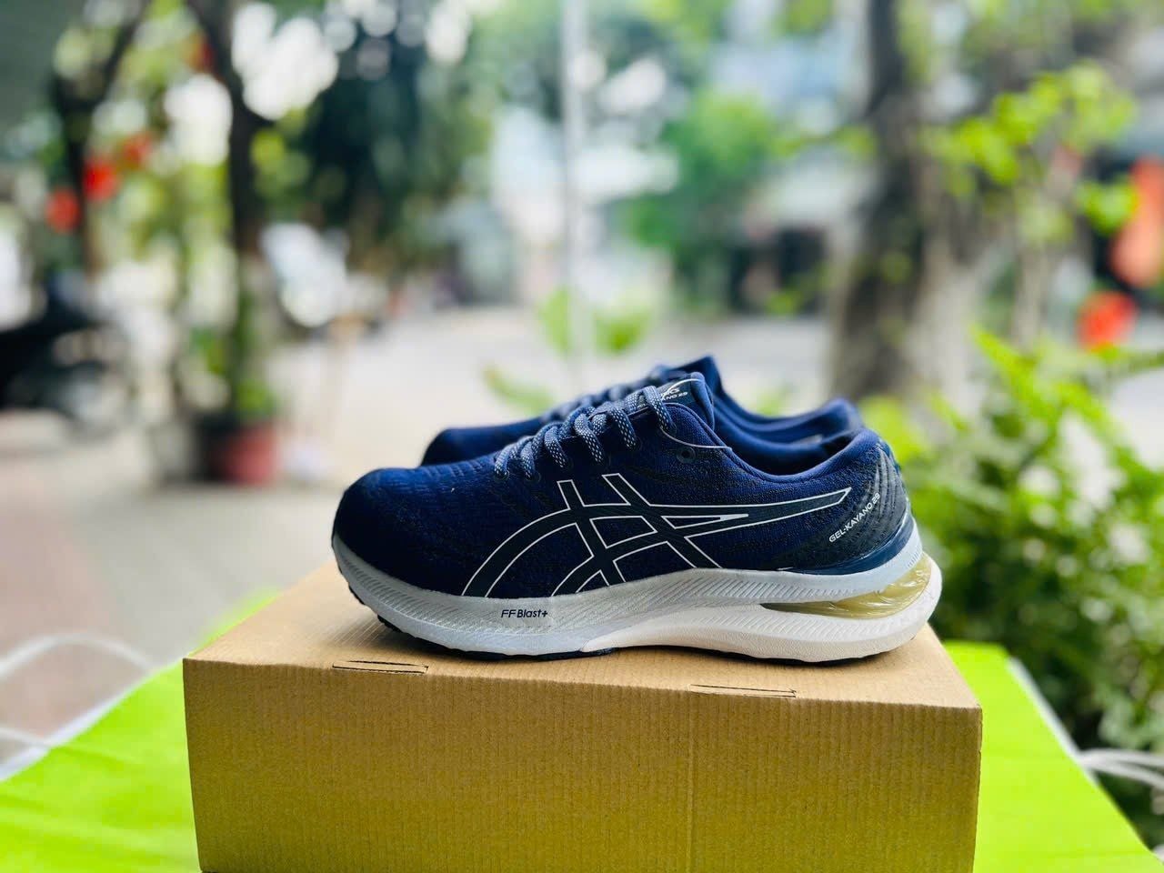 Asics Gel Kayano 27 'Peacoat Piedmont Grey' – Gekko 2hand Sneaker