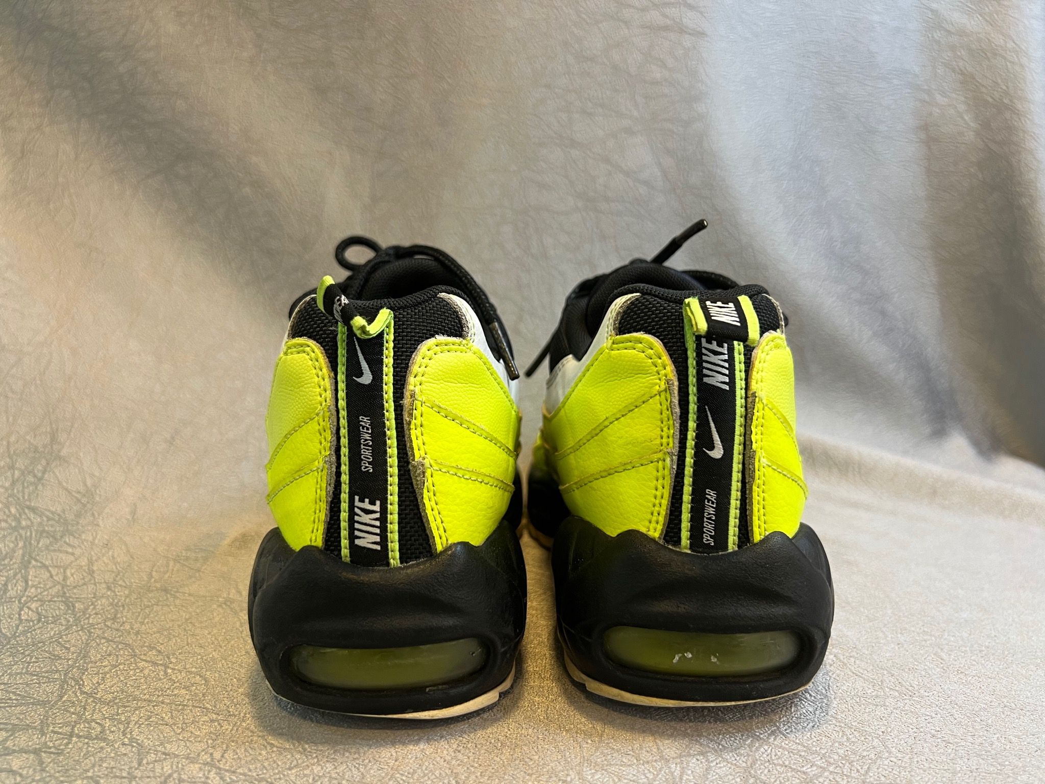 Nike Air Max 95 Reverse Volt – Gekko 2hand Sneaker Store