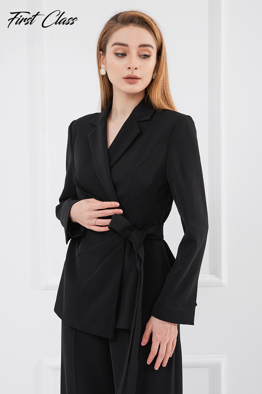 Áo Blazer tay dài màu trơn cho nữ  Áo Vest Hàn Quốc  khuyến mãi giá rẻ  chỉ 28000 đ  Giảm giá mỗi ngày