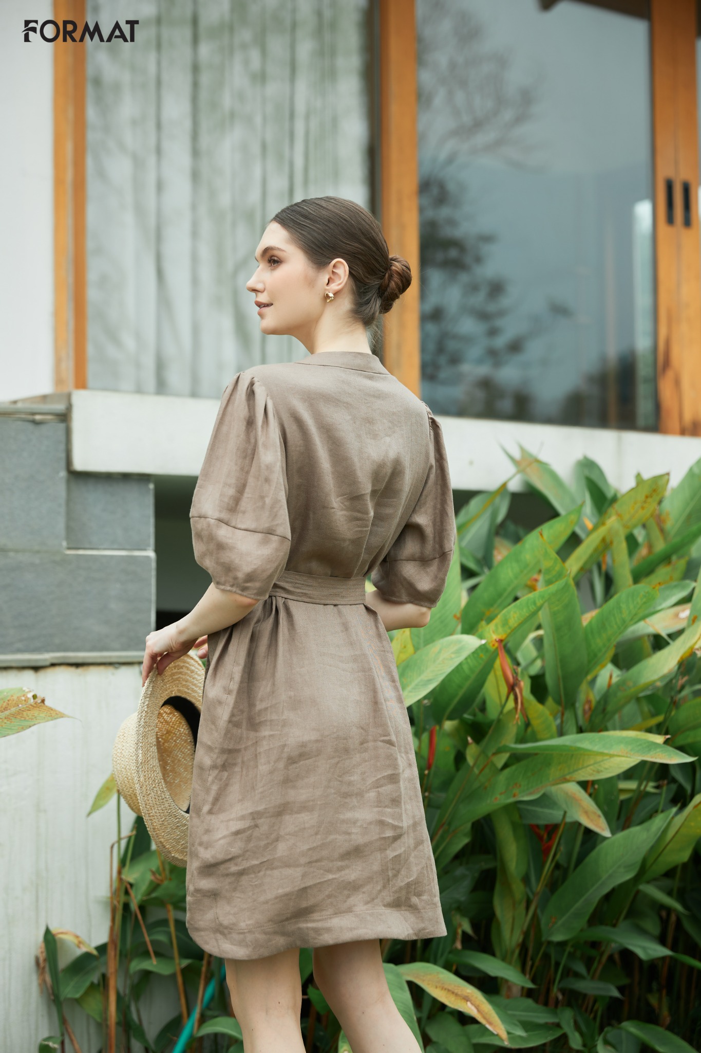 Đầm Nữ 1 Lớp Ngắn Tay Đính Cúc Trang Trí, Kèm Đai Rời B993-897M – Thời  Trang Format
