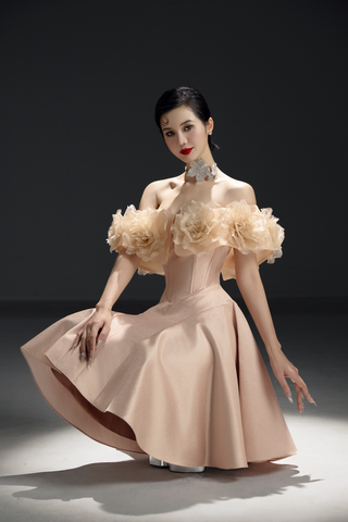  Majesstic Dress No.5 (Nude) 