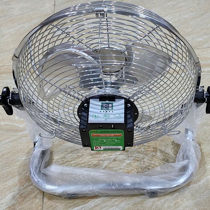 Quạt năng lượng mặt trời JINDIAN JD-S8800 20W