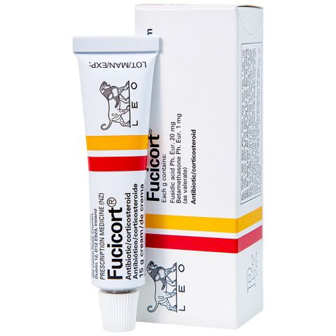  Thuốc Fucicort cream điều trị các bệnh ngoài da do nhiễm khuẩn (15g). 