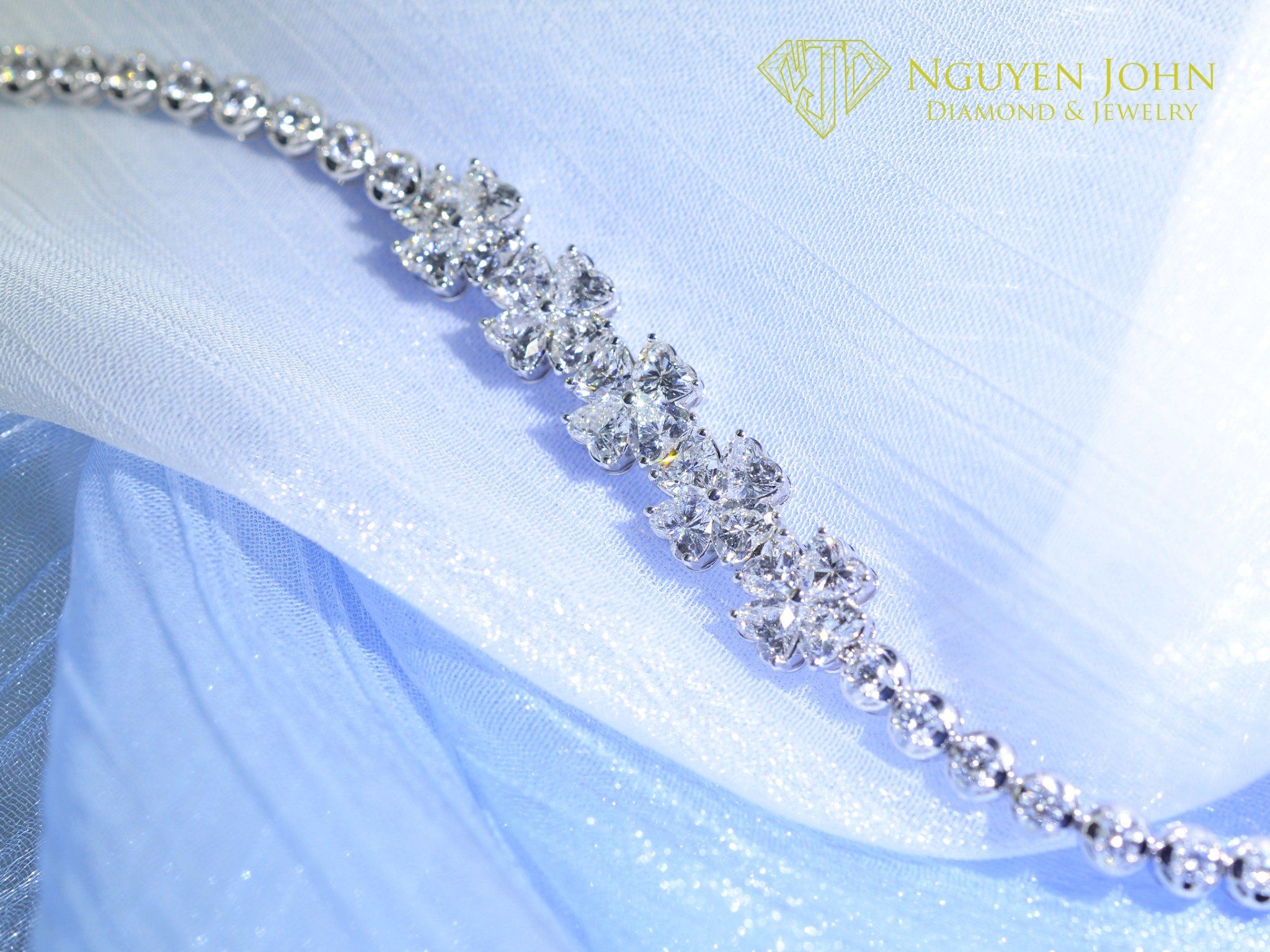  CLOVER DIAMOND BRACELET HYL721 (LẮC TAY CỎ MAY MẮN KIM CƯƠNG HYL721) 