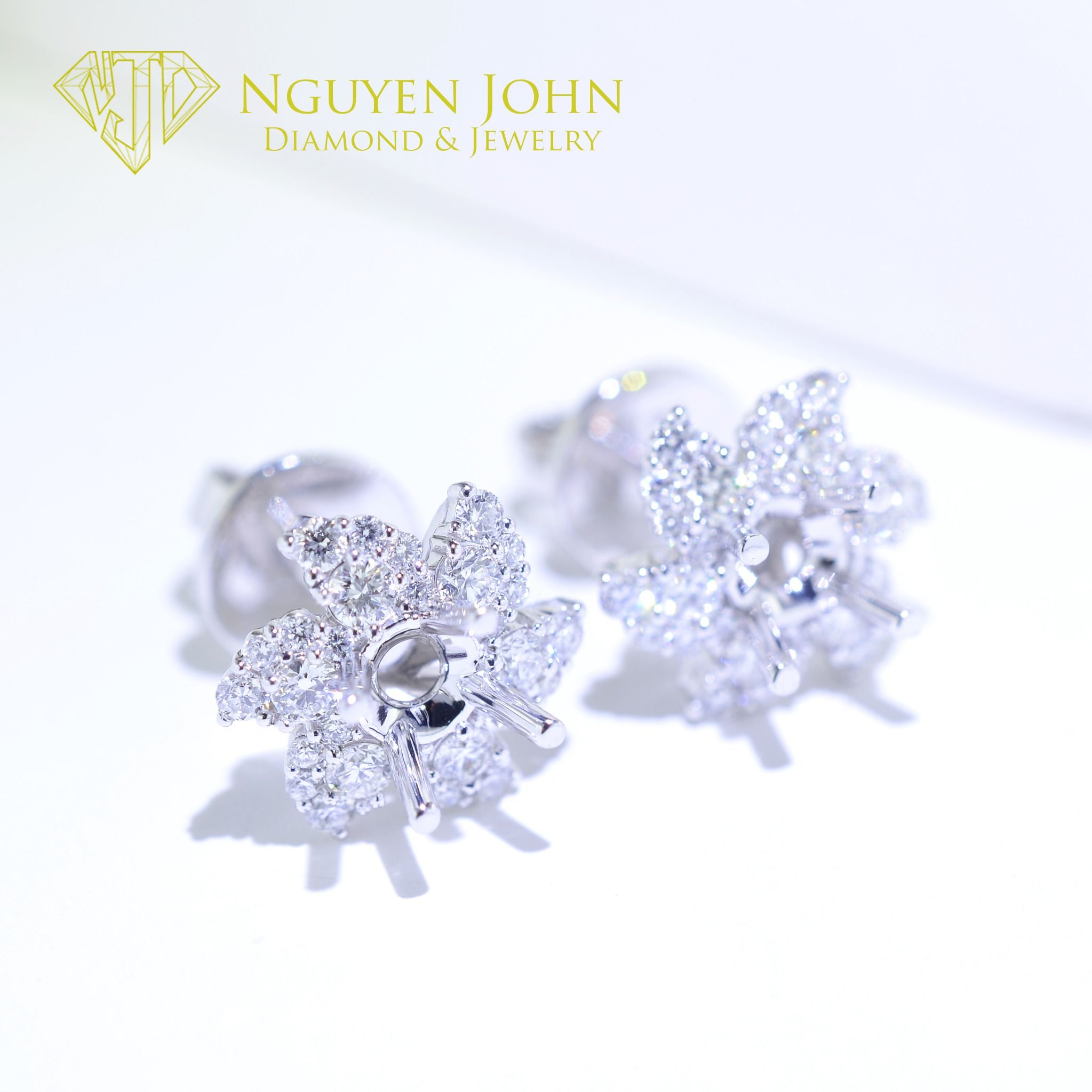  PINWHEEL DIAMOND EARRINGS 5.5MM ( BÔNG TAI CHONG CHÓNG KIM CƯƠNG Ổ CHỦ 5.5LI) 