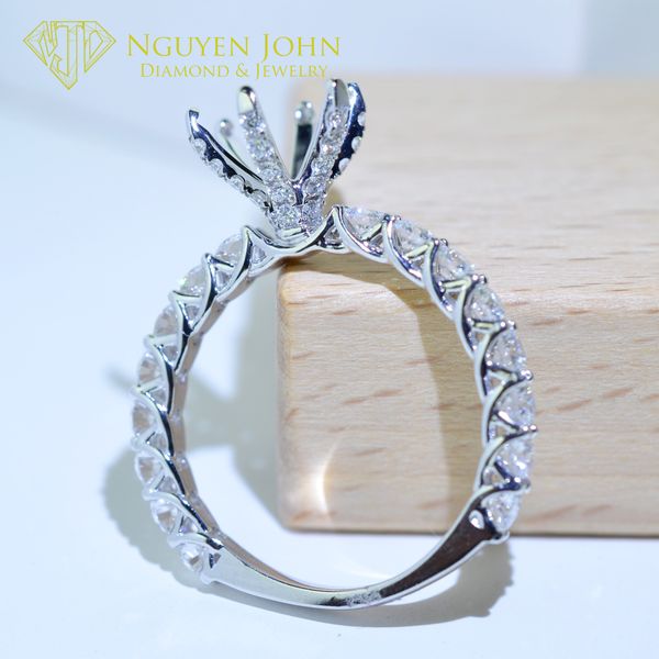  FEMALE DIAMOND RING 1625 8.0MM (NHẪN NỮ KIM CƯƠNG 1625 Ổ CHỦ 8.5LI) 