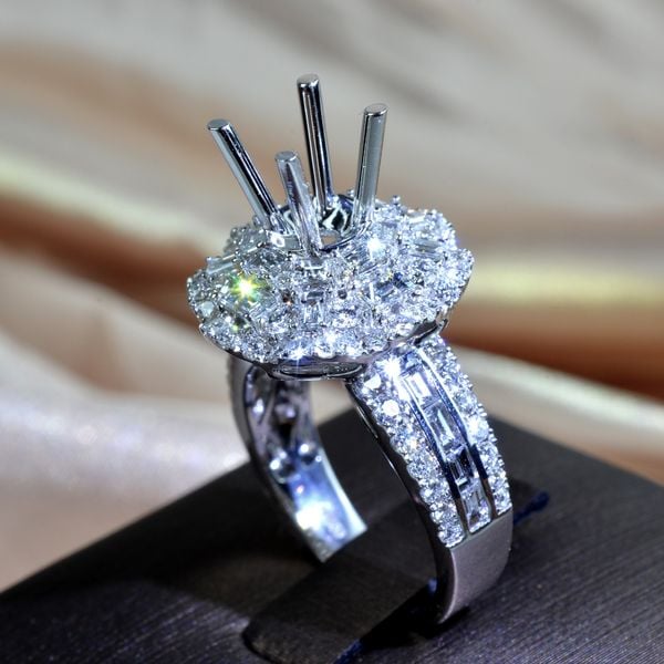  FEMALE DIAMOND RING HVCN2 7.4 MM  (NHẪN NỮ KIM CƯƠNG HVCN2 Ổ CHỦ 7.4LI) 