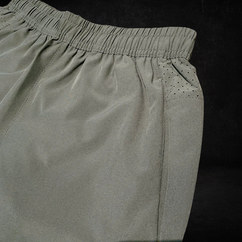  YOUNGLA - 114 Hybrid Short Shorts - Olive Green 