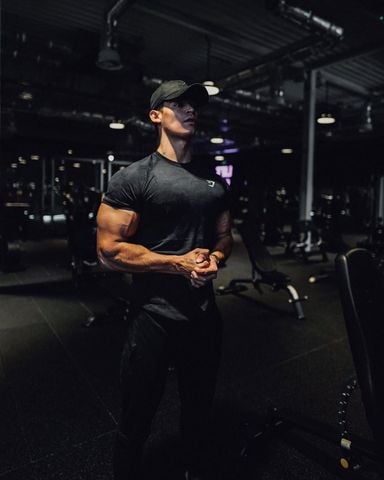  GYMSHARK GEO SEAMLESS T-SHIRTS - BLACK 