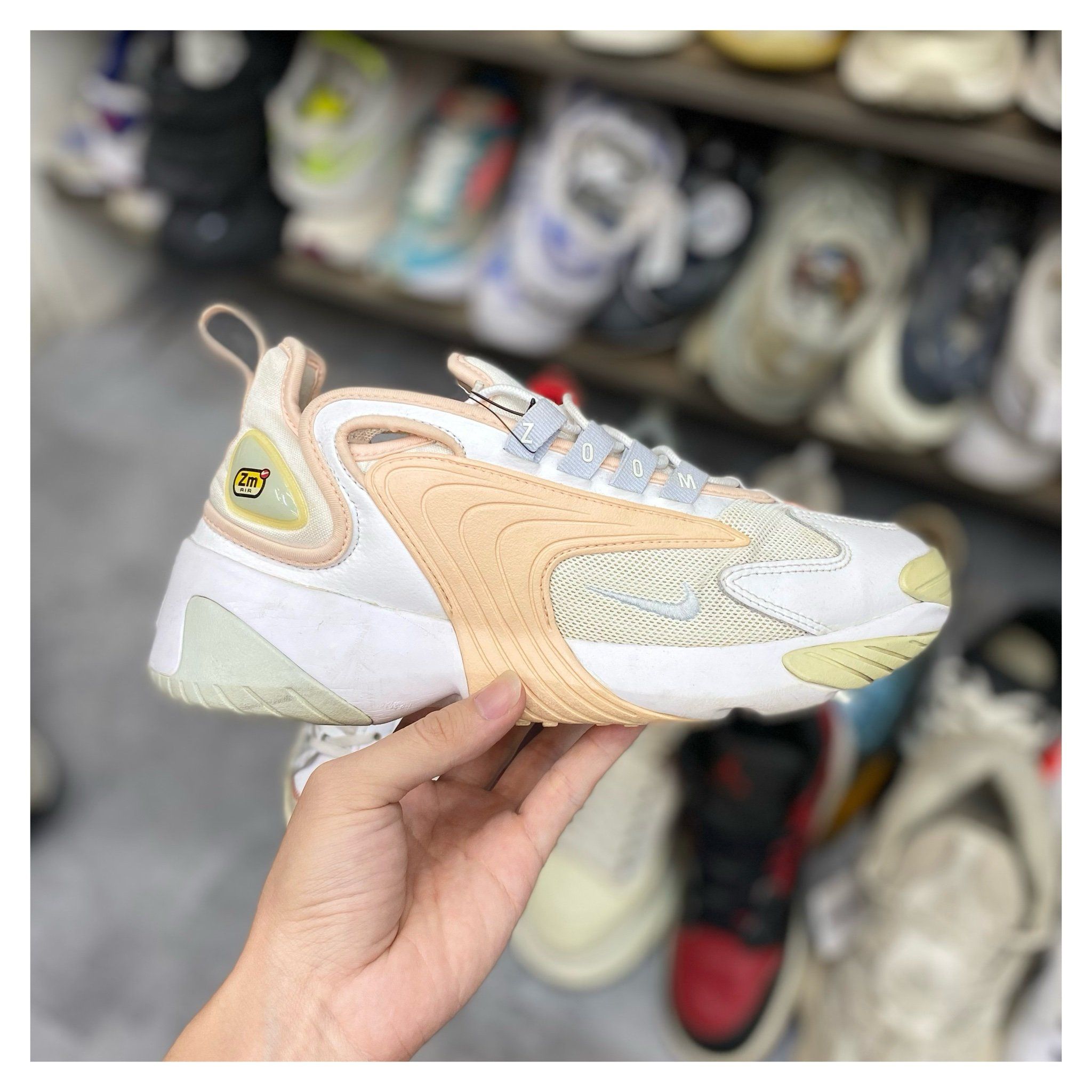 nike zoom gravity icon clash