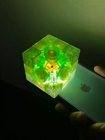  (Đã bán) Rubik 3x3 - Qiyi X-Man Tornado V3 3x3 Magnetic Pioneer Firefly Limited - Rubik 2Hand 