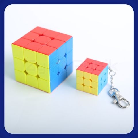  [ Phụ Kiện Rubik] Móc Khóa Hình Rubik 3x3 Moyu Stickerless - Đồ Chơi Trang Trí- Đồ Chơi Trí Tuệ- Zyo Rubik 