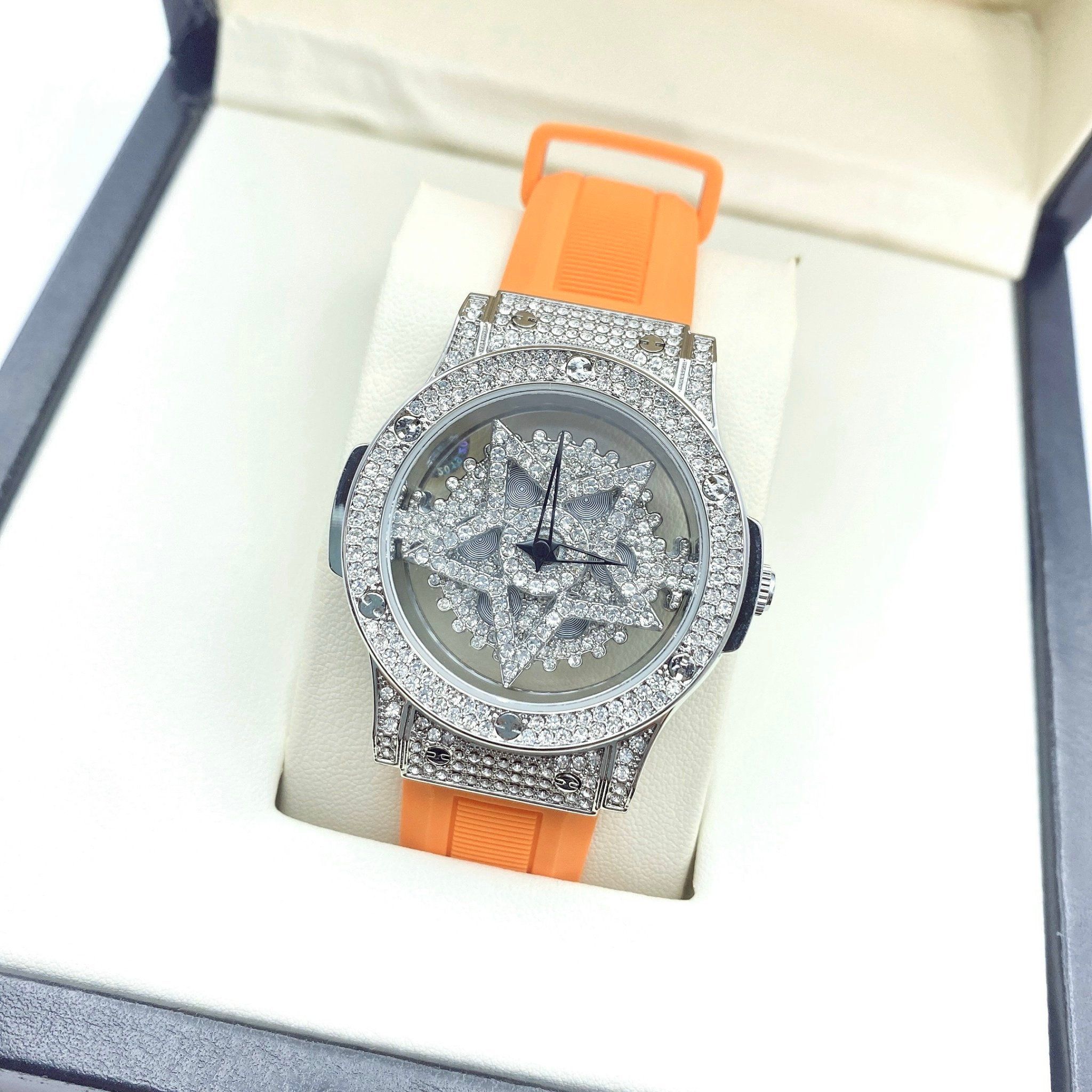  Đồng hồ Chopard cam CCP01C 