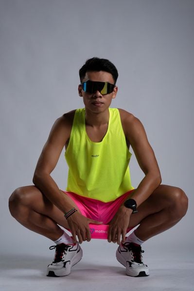  Áo Singlet Chạy Bộ Nam Motive Airwear - Neon 