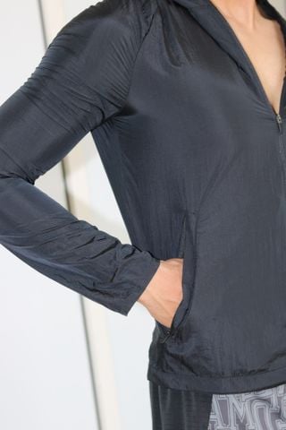  Áo Khoác Chạy Bộ Aspire Một Màu Có Nón APK109 - Đen 