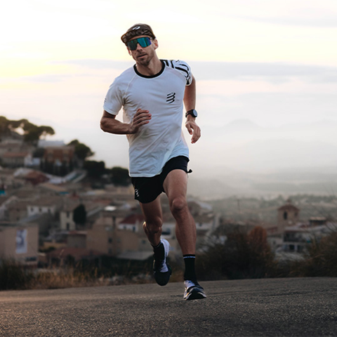  Áo Tay Ngắn Compressport Training SS T-Shirt - Sugar 