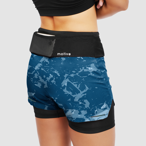  Quần Chạy Bộ Nữ Motive SM201 Có Đai Belt - Màu Đen Xanh 