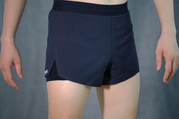  Quần Short Chạy Bộ 3 inch Aspire APQ401 Có Túi 2 Bên - Đen 