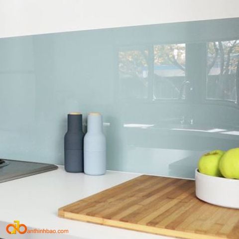 Kính ốp bếp màu xanh ngọc