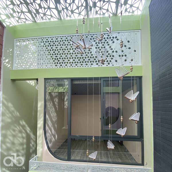 cua-nhom-xingfa-uon-vom