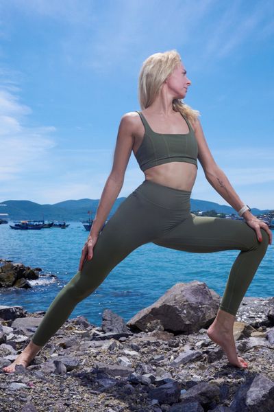  Quần Legging Laha Xanh Rêu 