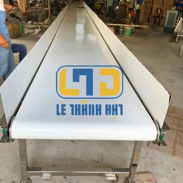 Băng Tải PVC Trắng, Trơn Bóng, Dày 1mm, 1 Lớp Bố