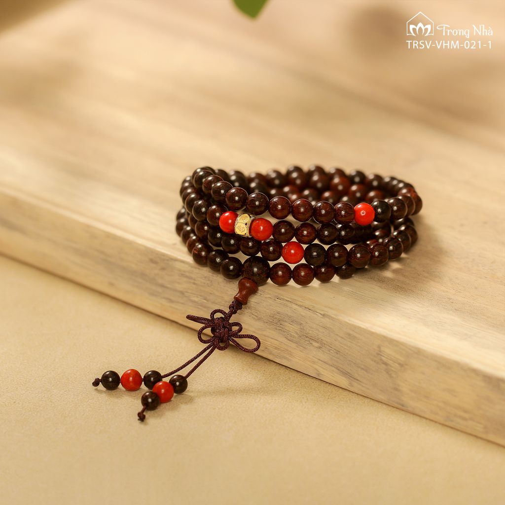 Vòng tay Vương Mộc Đại An - Tràng hạt tử đàn mix charm chủng tự Om / Om Mani