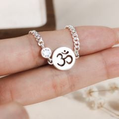 Lắc tay bạc chủng tự Om đính đá (TRS VONG 135)