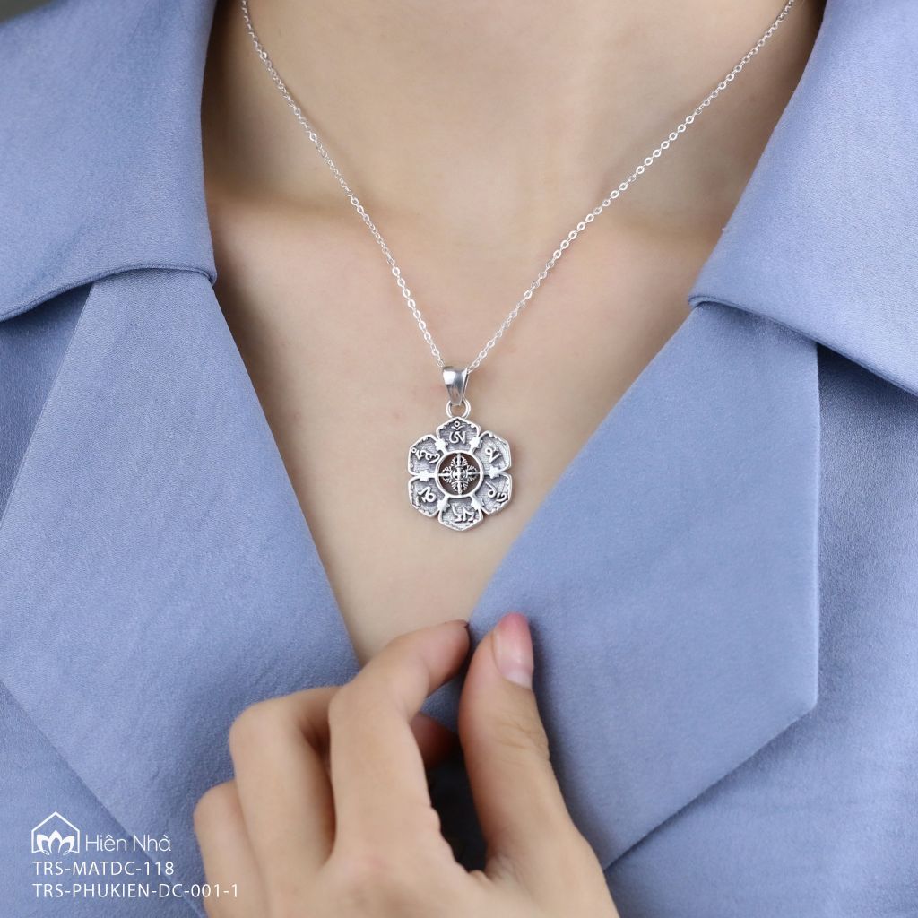 Mặt dây chuyền bạc khắc Om Mani Padme Hum biểu tượng Chày Kim Cang (TRS MATDC 118)