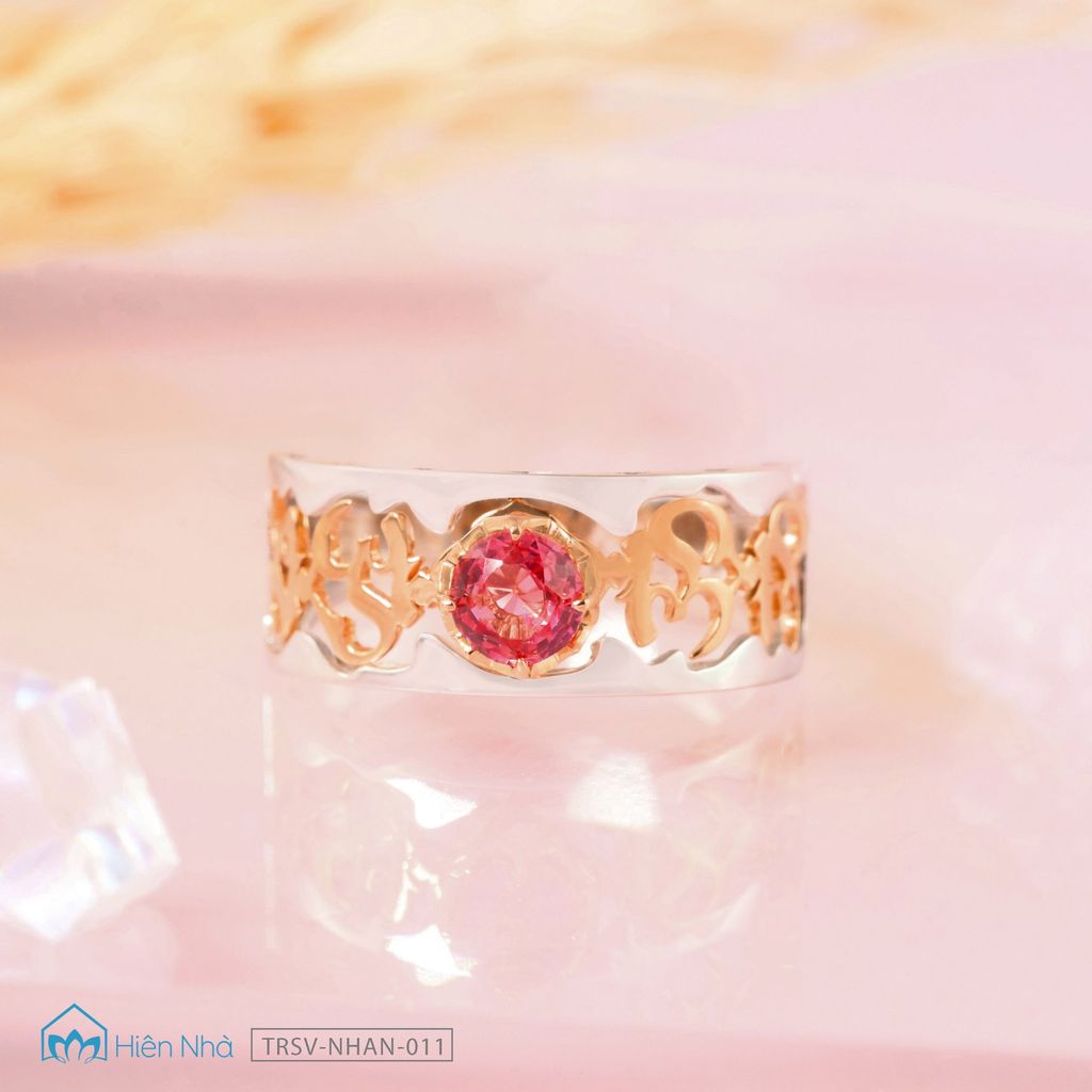 Nhẫn bạc cao cấp chữ Om đính đá Spinel