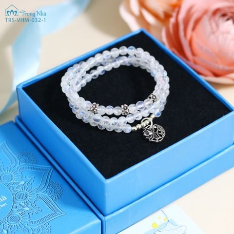 Vòng đá Moonstone 4li cuốn 3 mix charm bạc Hoa sen (TRS VHM 032 1)