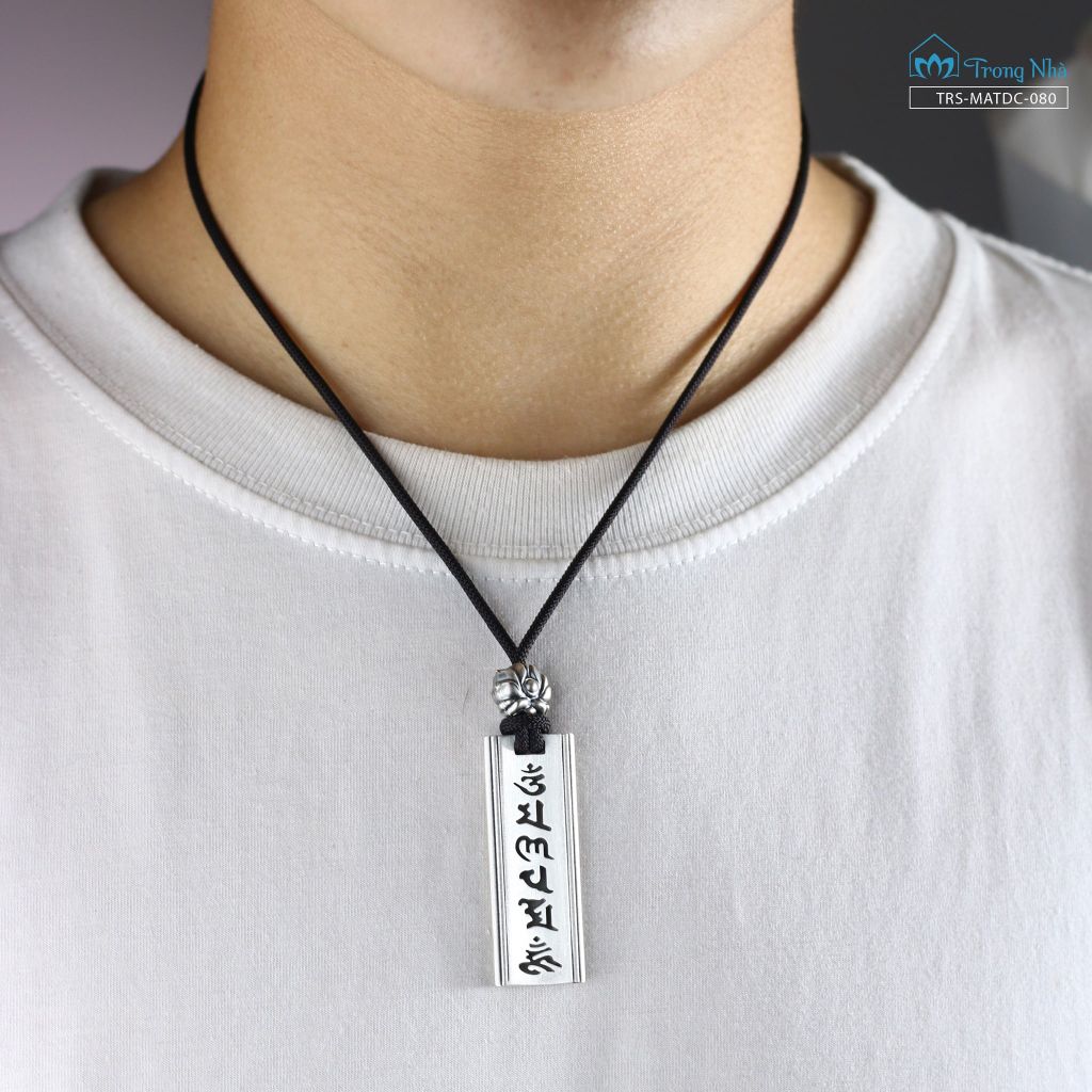 Mặt dây chuyền bạc khắc Om Mani Padme Hum ( TRS MATDC 080)