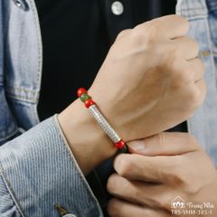 Vòng san hô đỏ charm bát nhã (vhm 385)