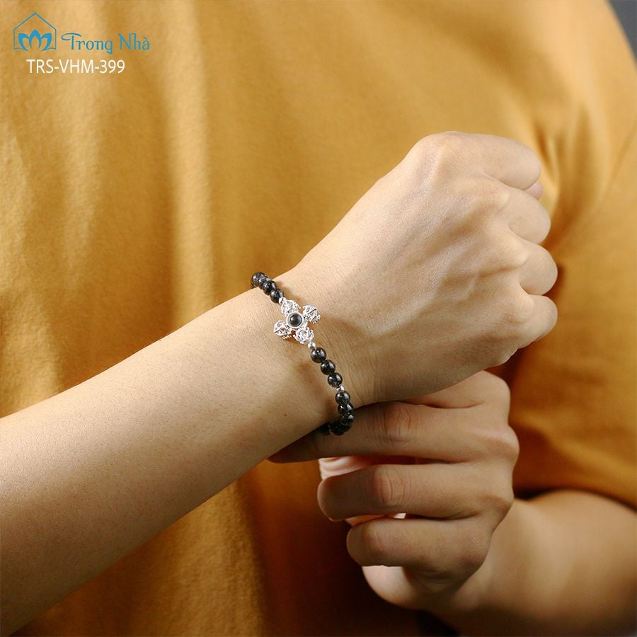 Vòng tay charm bạc chày kim cang đôi đính Quan Âm phổ chiếu (TRS VHM 399)