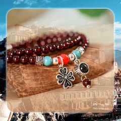 Vòng Garnet 4 li cuốn 3 mix Ngọc lam và charm Om mani (TRS VHM 072 )