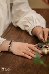 Vòng tay tết dây siêu biến chú Om Mani Padme Hum ( VHM 502 )