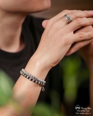 Vòng tay tết dây siêu biến chú Om Mani Padme Hum ( VHM 502 )