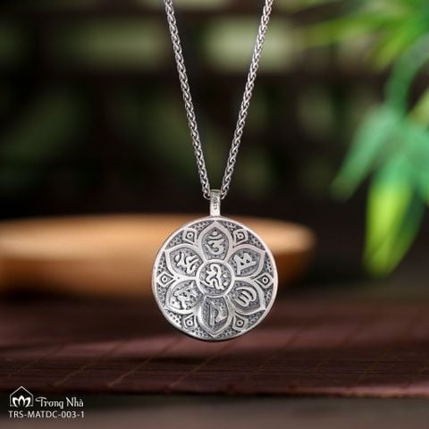 Mặt dây chuyền Om Mani Padme Hum tròn chữ Vạn ( TRS MATDC 003 )