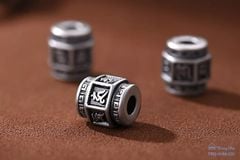 Vòng tết dây siêu biến chú khắc Om mani padme hum ( TRS VHM 031 )