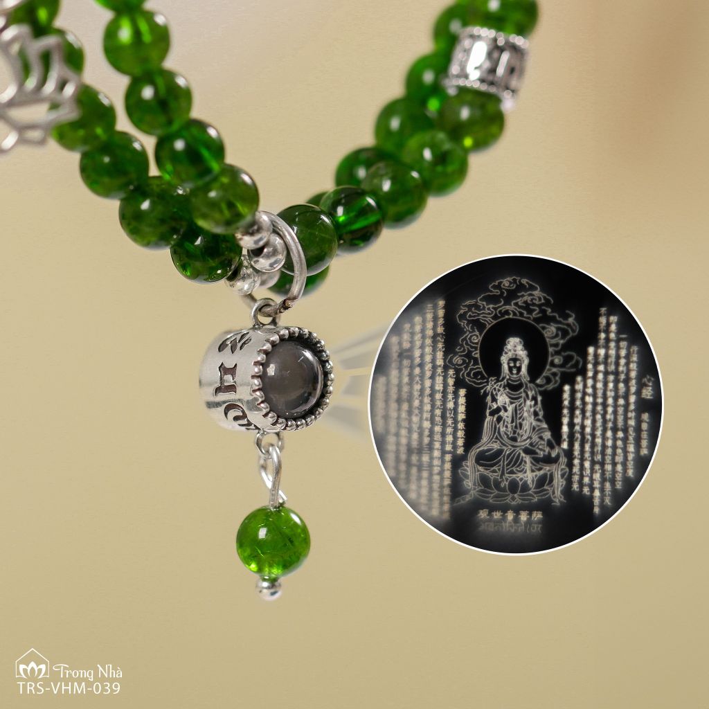 Vòng diopside 4 li cuốn 2 charm Quan âm phổ chiếu ( trs vhm 017 )
