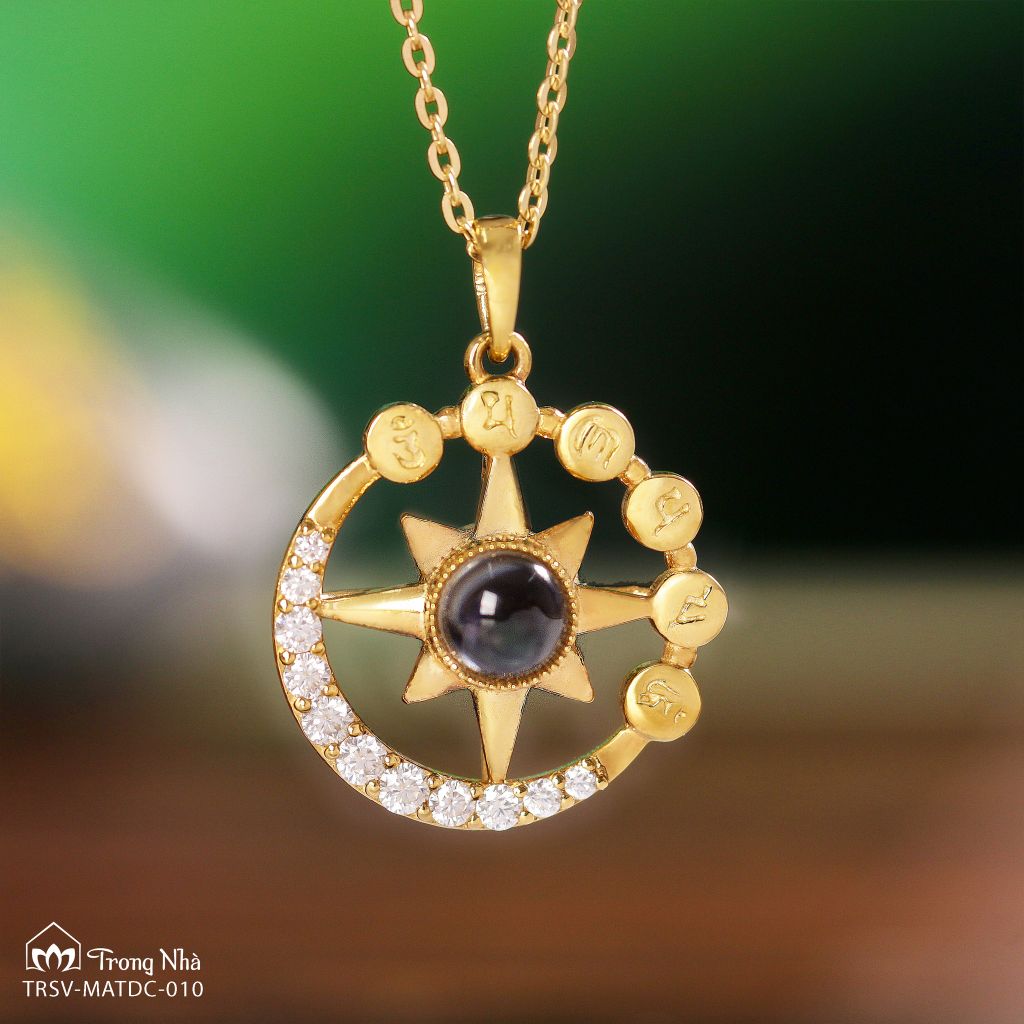 Mặt dây chuyền vàng Nhật Nguyệt phổ chiếu ( TRSV MATDC 010 )