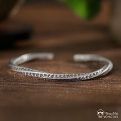 Vòng bạc kim cang xoắn khắc bát nhã tâm kinh ( TRS VONG 005 )