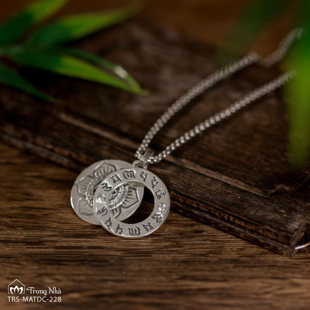 Mặt dây chuyền bạc Mandala khắc chú Dược Sư ( MATDC 228 )