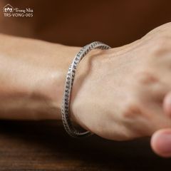 Vòng bạc kim cang xoắn khắc bát nhã tâm kinh ( TRS VONG 005 )